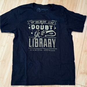 LIKE NEW! Out of Print Black Harry Potter Book Quote Cotton Kids Tee Sz 8